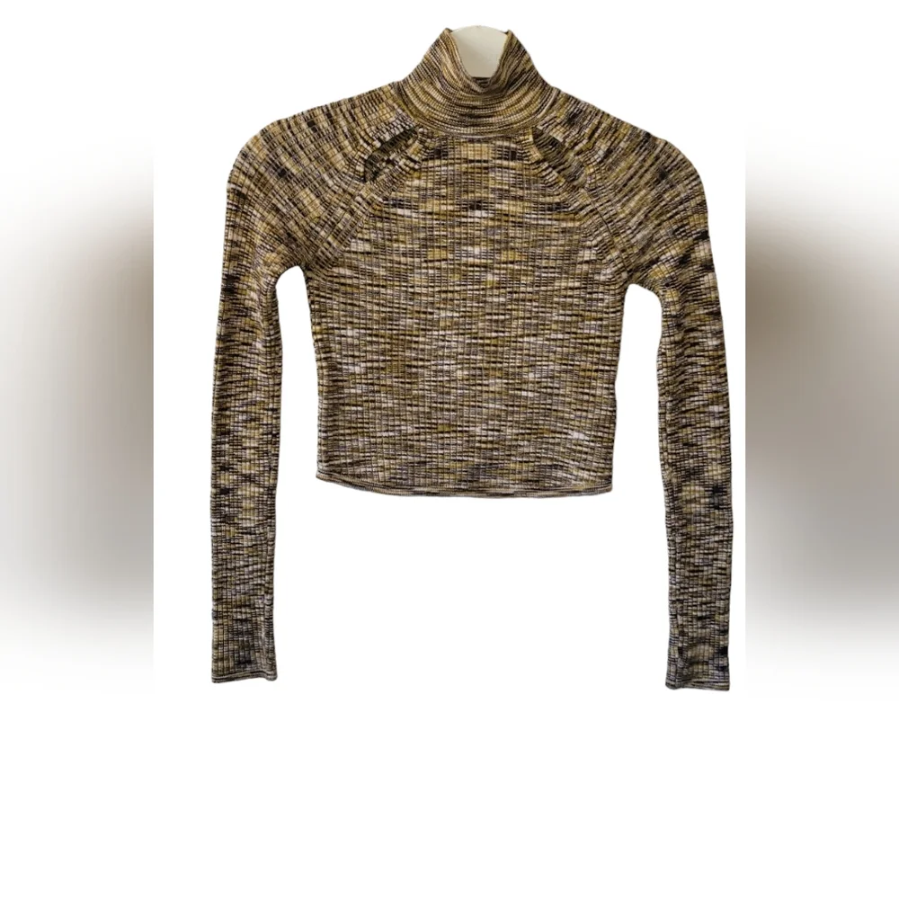 Urban Outfitters Crop Top - Picture 8 of 16